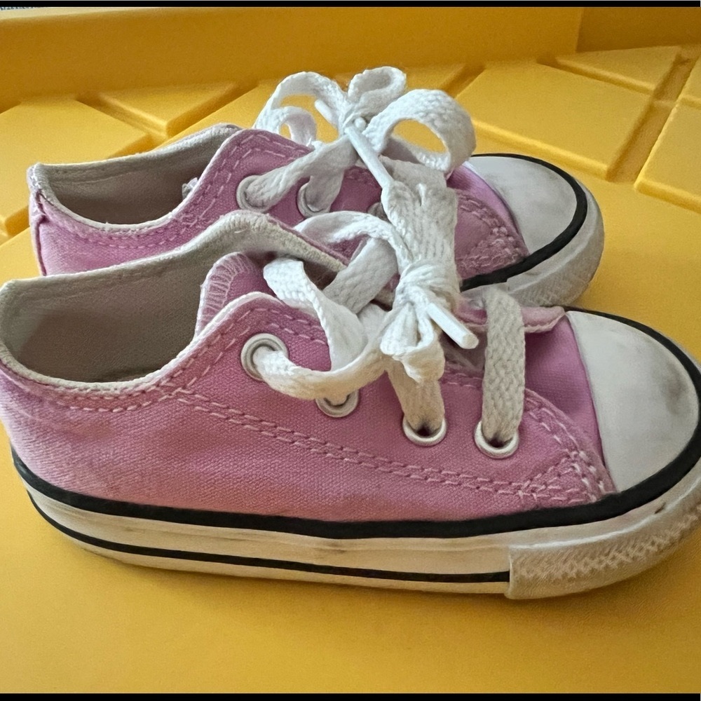 Converse Chuck Taylor All Star Lo Sneaker (Baby/Toddler)